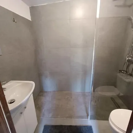 Vakantieboerderij Info - Noclegi, Z Basenem *